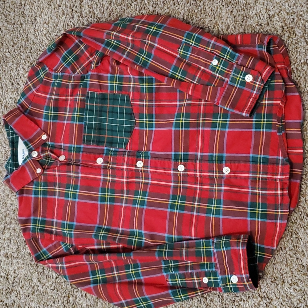 EUC - Red/green button down - Boys - Size M (8)
